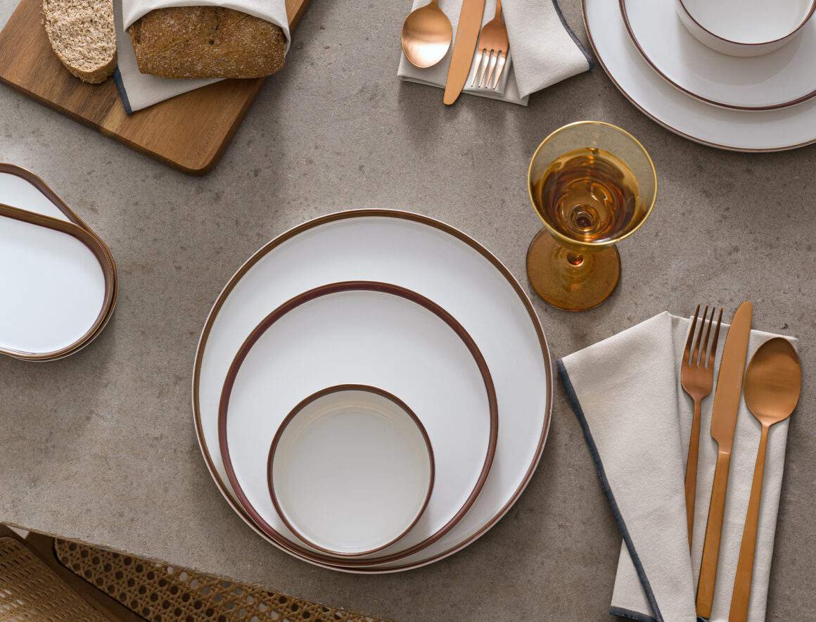 Bereketli Ramazan sofralarını Porland’ın zarif dokunuşlarıyla taçlandırın. İftar ve sahur için en şık sunum fikirleri ve hazırlık önerilerine göz atın!